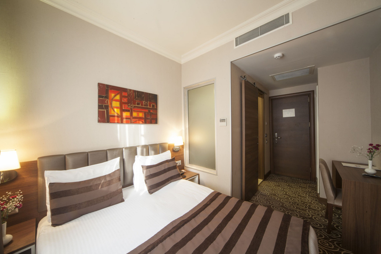 Bedroom 2, Delta Hotel Istanbul, Fatih