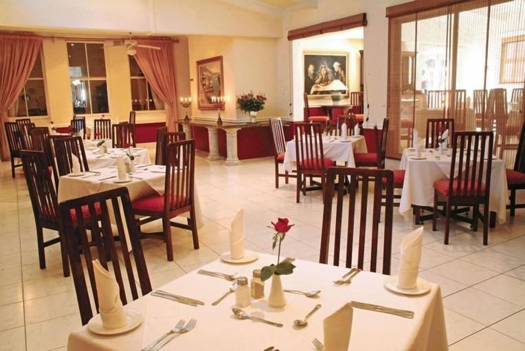 Food & Drinks 5, Sica's Guest House, eThekwini