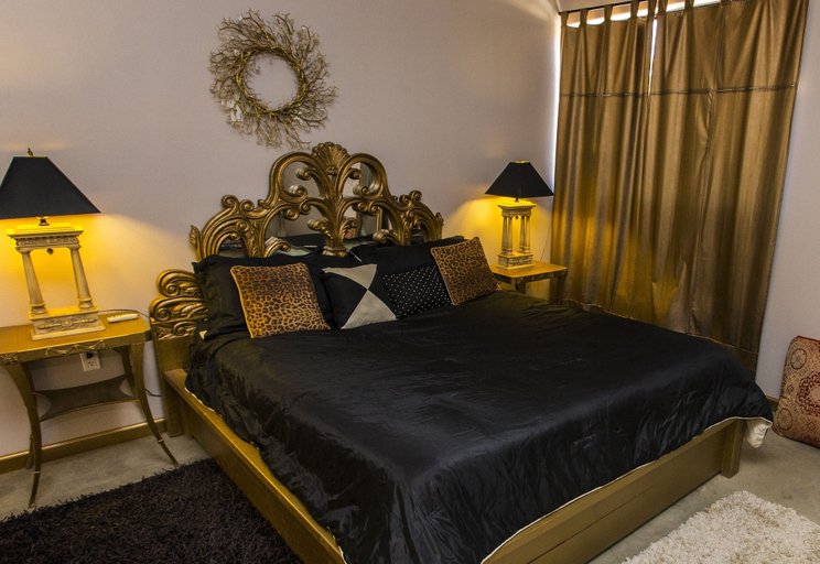 Bedroom 4, Starlight Boutique Hotel, San Bernardino
