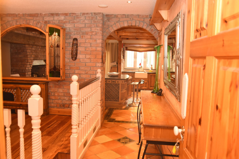 Others 5, Copper Kettle B&B