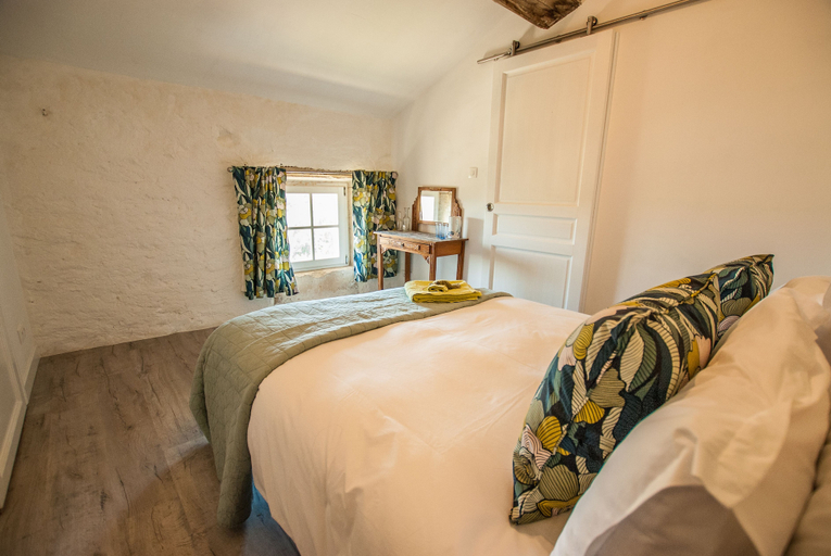 Bedroom 2, La Calade, Hérault