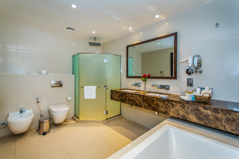 Bathroom 5, Al Marfa Hotel