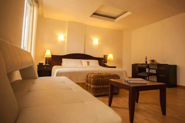 Bedroom 4, Hotel Bolivar Plaza, Armenia