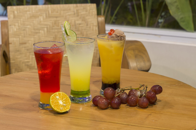 Food & Drinks 20