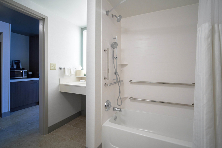 Bathroom 4, Hilton Garden Inn Evansville, Vanderburgh