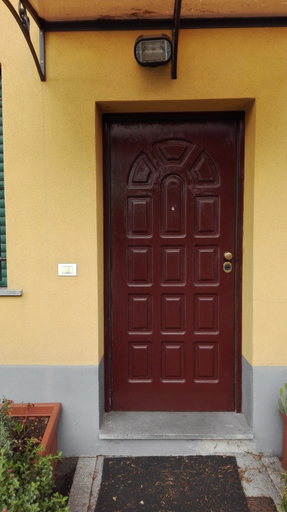 Property entrance, Residence Il Pino, Varese