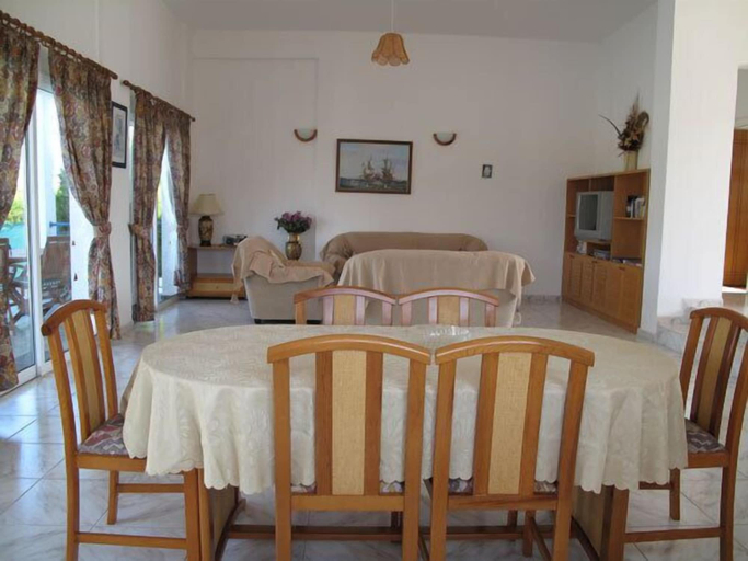 Others 5, Chriseleni Latchi Villas
