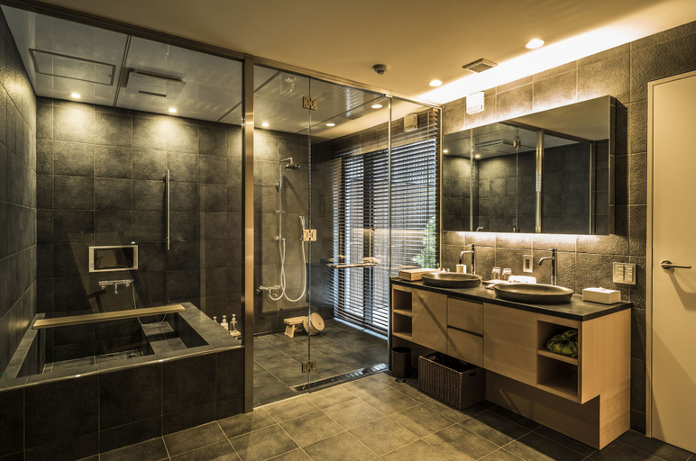 Bathroom 4, Villa Sanjo Muromachi Kyoto, Kyoto