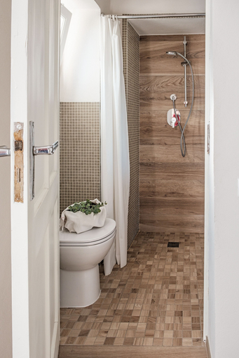 Bathroom 4, Villa Curte Nicia, Asti