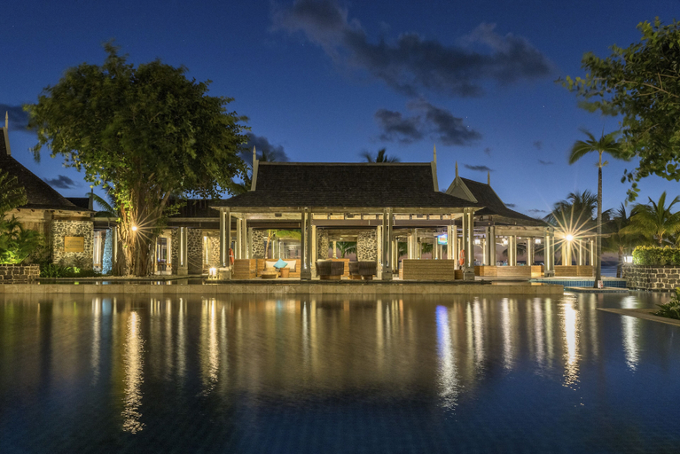 Exterior & Views 2, The St. Regis Le Morne Resort, Mauritius, Black River