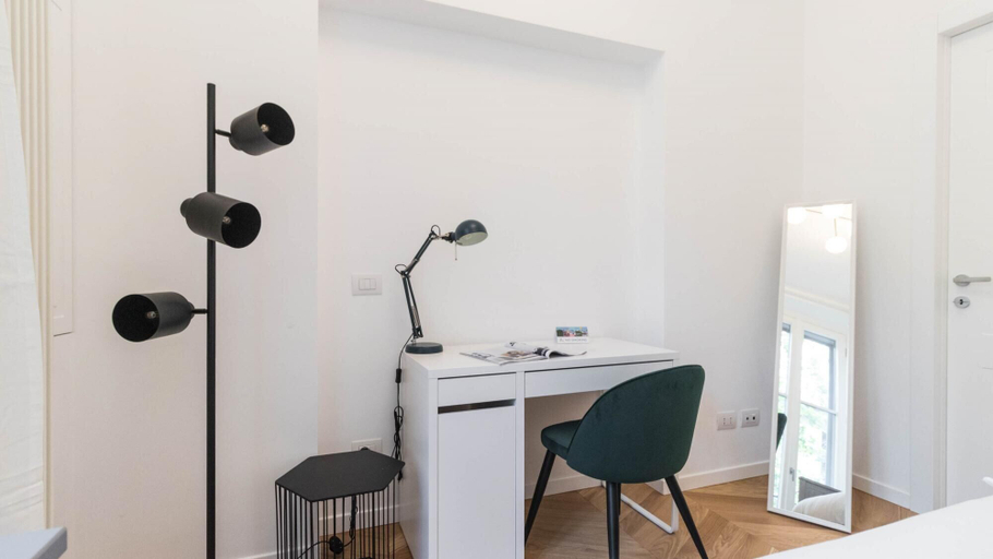 Others 4, Italianway Comfort - Pindemonte 1, Milano