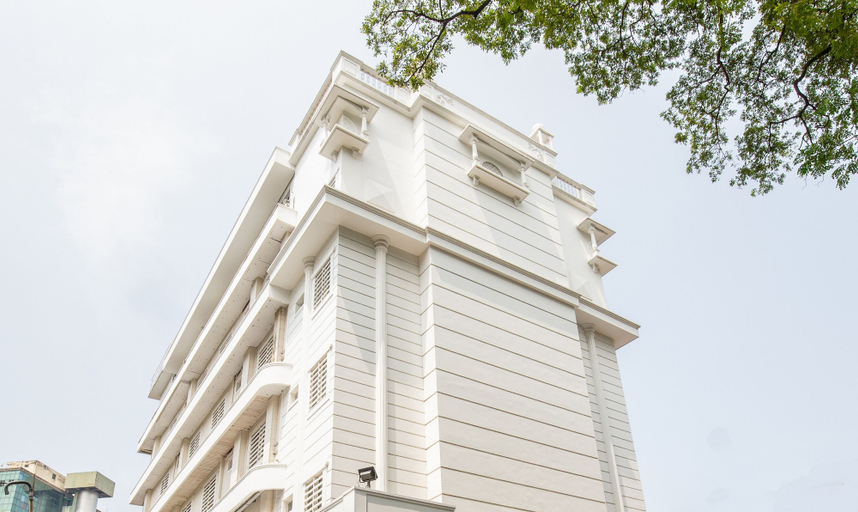 Exterior & Views 2, Treebo The Qasr, Ernakulam