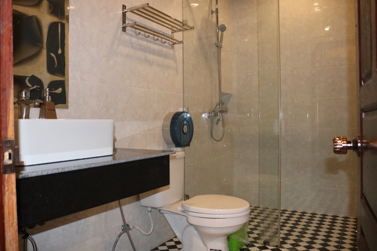 Bathroom 4, Villa Oasis Luang Prabang, Luang Prabang