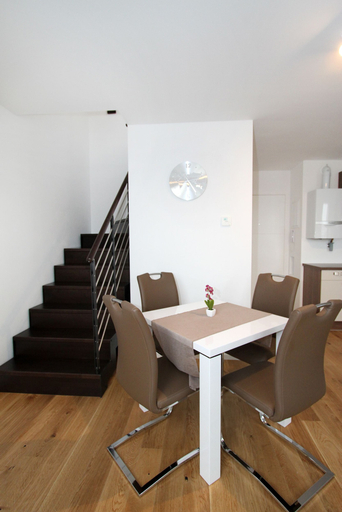 Others 5, Christiano Apartments, Wien