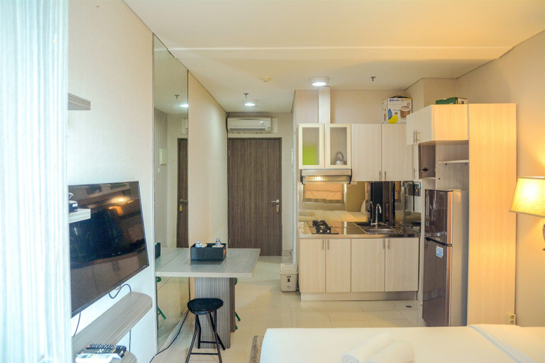 Prime Location Studio Apartment at Elpis Residence near Ancol By Travelio - Others