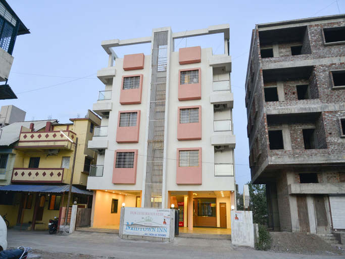 Exterior & Views 2, Hotel Midtown Inn, Nashik