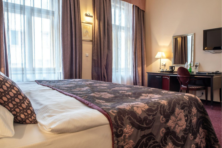 Bedroom 3, EA Embassy Prague Hotel, Praha 7