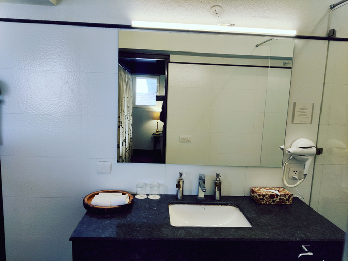 Bathroom 4, Tree of Life Highlands, Mussoorie, Dehradun