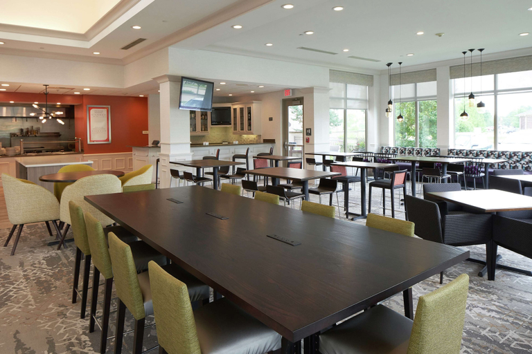 Food & Drinks 5, Hilton Garden Inn Evansville, Vanderburgh