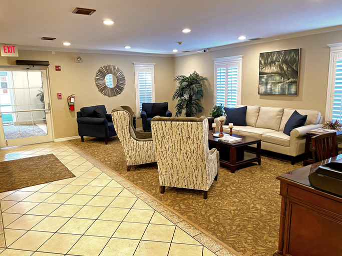 Others 5, Hotel Zephyrhills, Pasco
