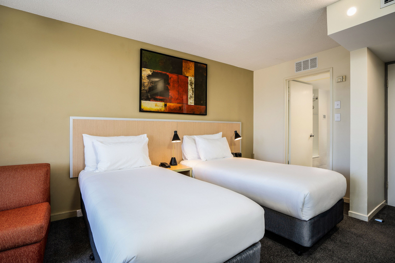 Bedroom 4, Mercure Rockhampton, Rockhampton