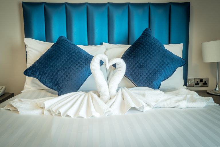 Bedroom 3, Greenhills Hotel