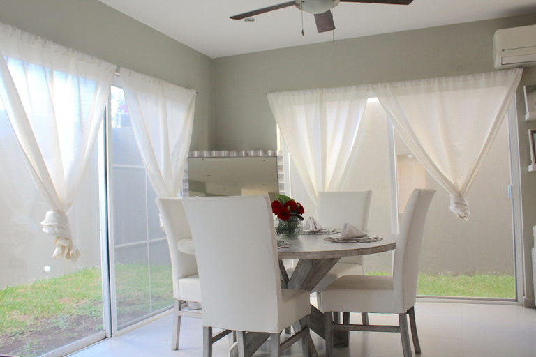 Others 5, Beautiful family house, Cozumel