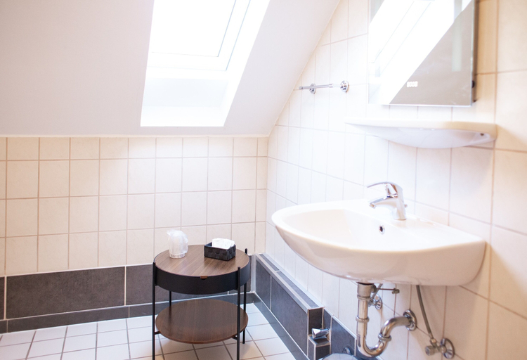 Bathroom 5, Waldhotel König von Rom, Mayen-Koblenz
