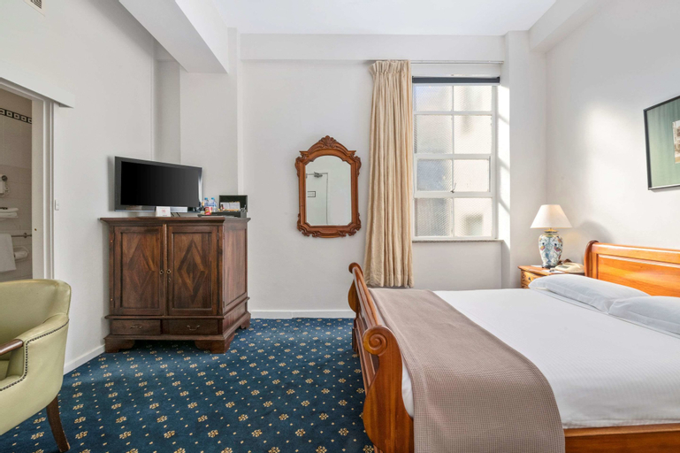 Bedroom 21