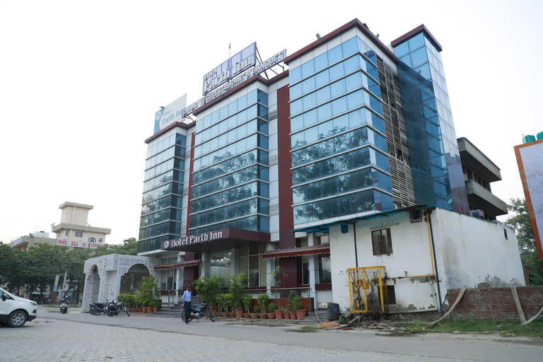Exterior & Views 2, Hotel Parth Inn, Ghaziabad