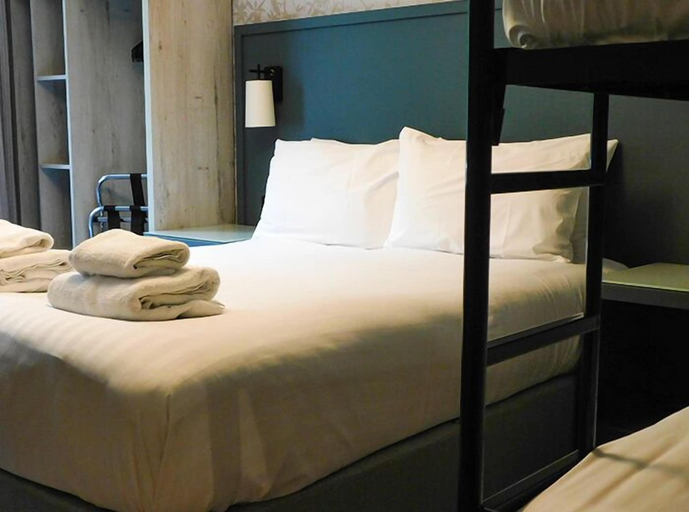Bedroom 3, Gretna Hall Hotel, Dumfries and Galloway
