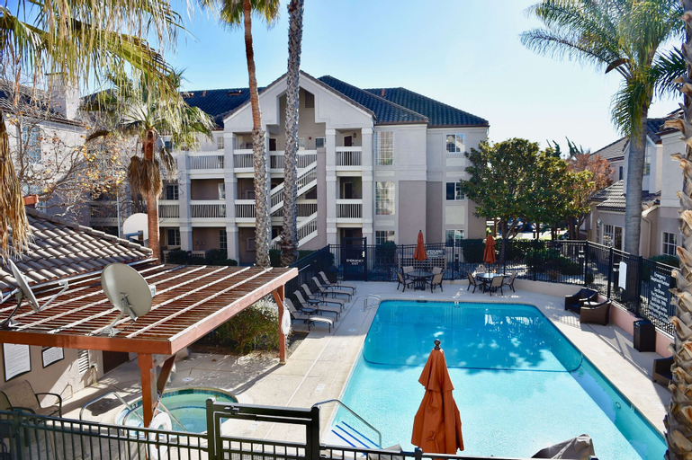 Sonesta ES Suites San Francisco Airport San Bruno, San Mateo