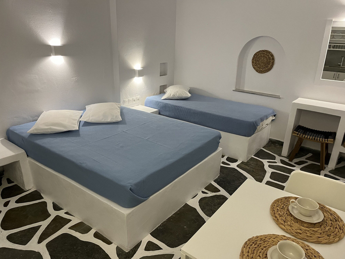Bedroom 4, Angie's Studios, South Aegean