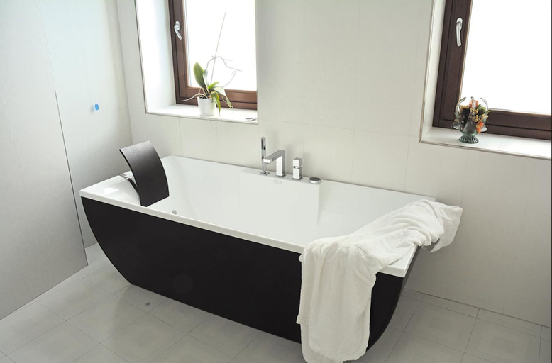 Bathroom 5, SHotel, Chieti