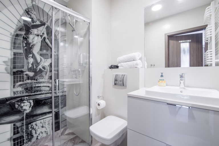 Bathroom 4, Zefiro Chmielna, Gdańsk City