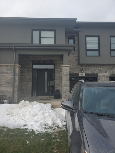 Exterior & Views, Adorable 4 Bedroom 8 Guests home Falls, Niagara