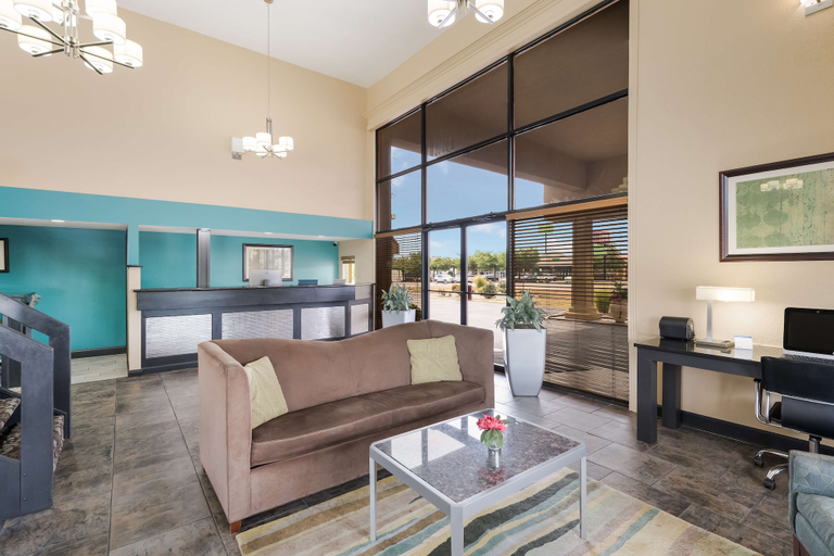 Others 5, Best Western Conway, Faulkner