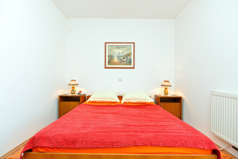 Bedroom 2, Apartment 1925, Medulin