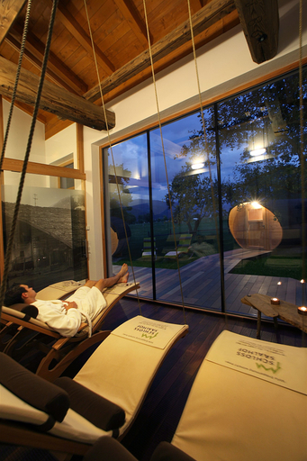 Bedroom 3, Schloss Saalhof, Zell am See