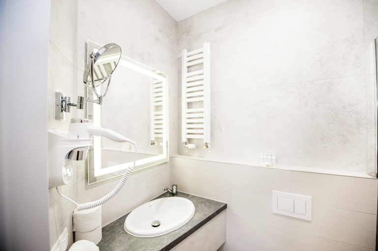Bathroom 2, Hotel Gdynia Boutique, Gdynia