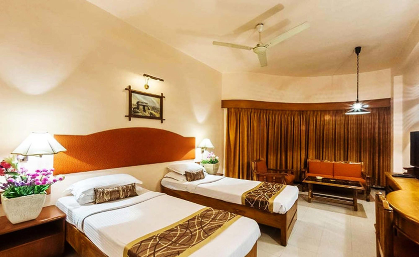 Bedroom 3, Hotel Malligi, Bellary