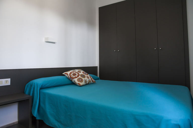 Bedroom 2, RVApartaments Treumal Park, Girona
