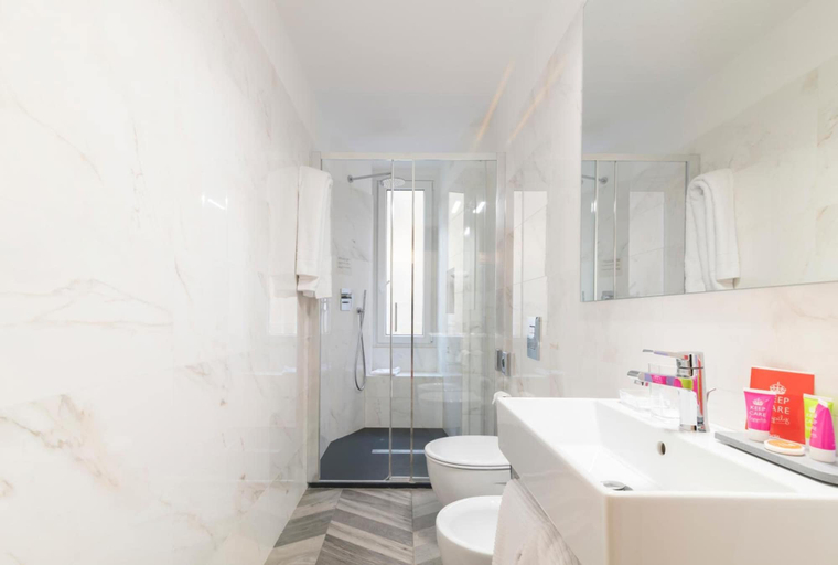 Bathroom 5, Eccelso Hotel, Rome