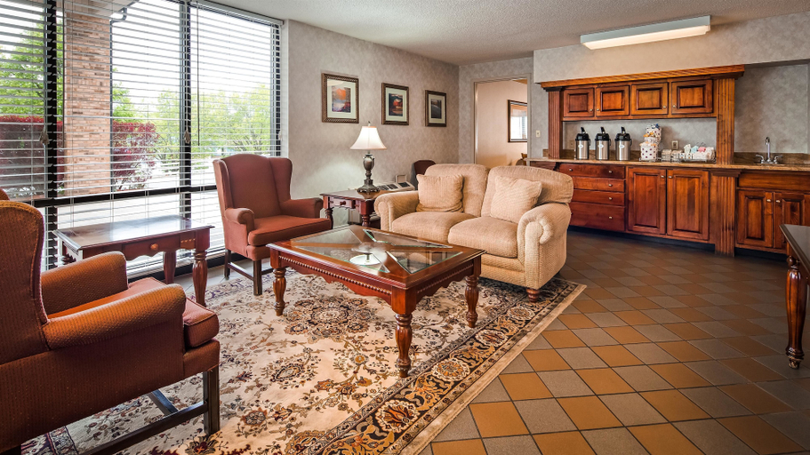 Others 5, Bryson Inn, Surry