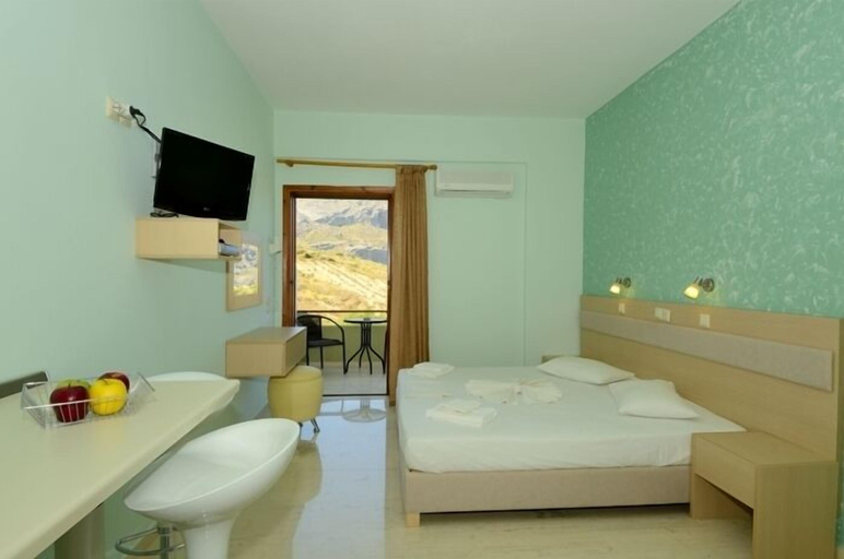 Bedroom 3, Albatros Studios & Apartments, Crete