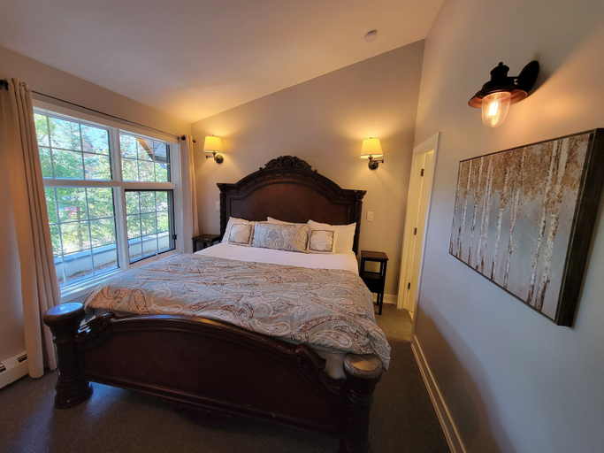Bedroom 3, The Georgetown Inn, Division No. 15