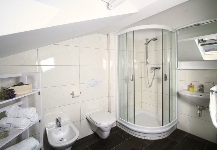 Bathroom 5, Villa Mare, Seget