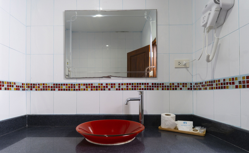 Bathroom 5, Little Paradise, Ko Phangan