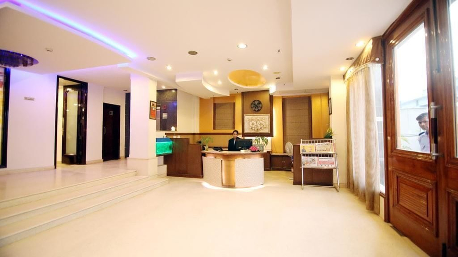 Others 5, Rousha Inn, Gautam Buddha Nagar