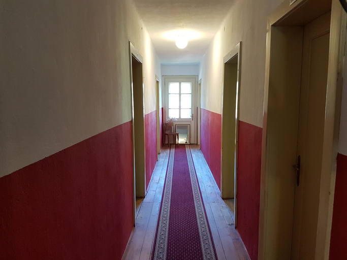 Others 5, Vila Koman, Jezersko